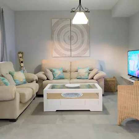 Pena 3 Bedroom Duplex, Bbq, Pool, Sea Views, Lägenhet Benalmádena
