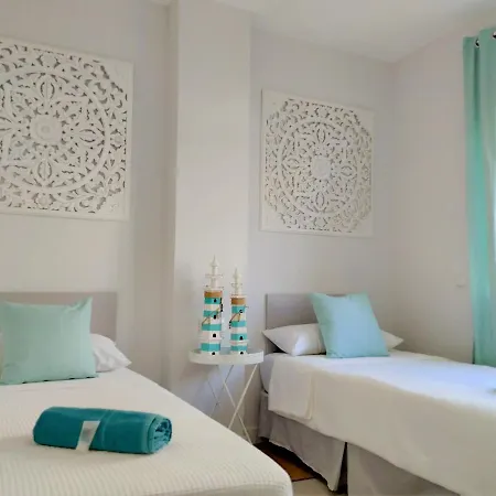 Pena 3 Bedroom Duplex, Bbq, Pool, Sea Views,